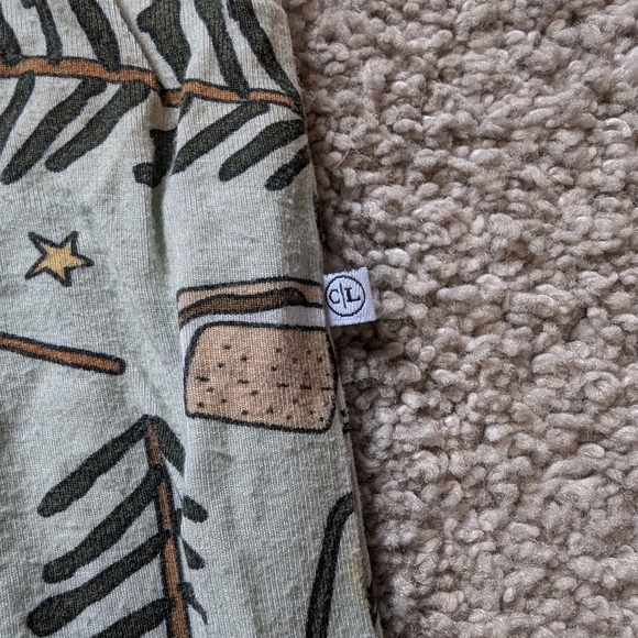 Caden Lane- Bamboo pajamas- Baby- 3-6 Months- camping - Picture 2 of 3